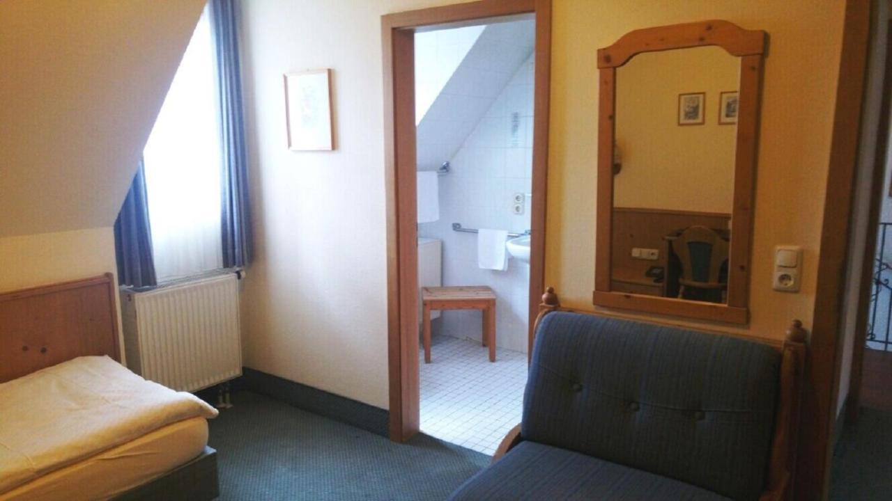 Gasthof Zur Schwane Abtswind Exteriör bild